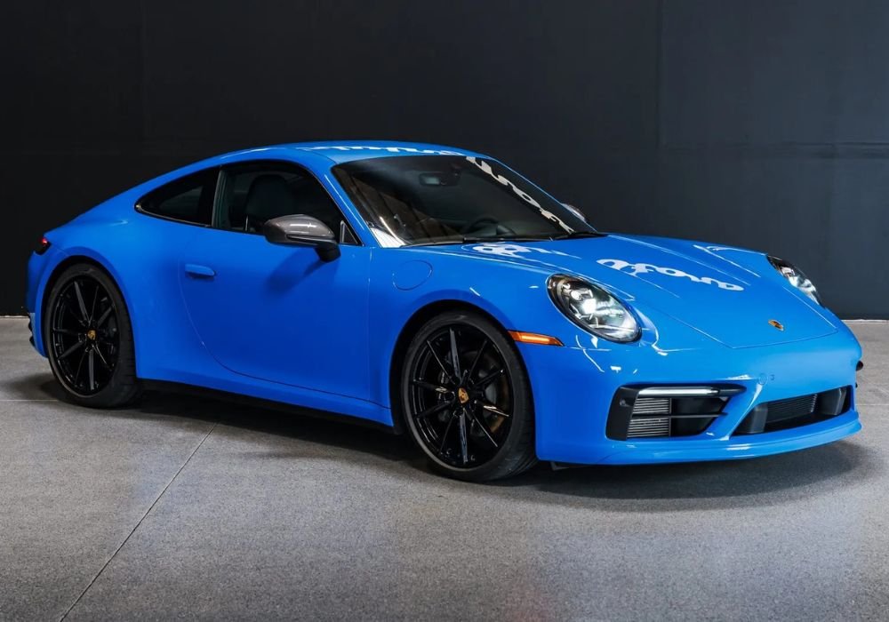 Porsche 911 Carrera T Rental | Luxury Car Rentals | Triumphant Luxury