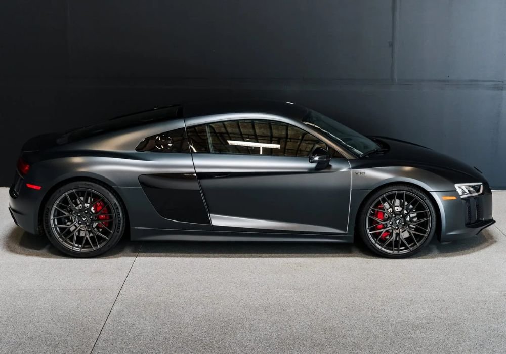 Audi R8 Rental | Luxury Car Rentals | Triumphant Luxury