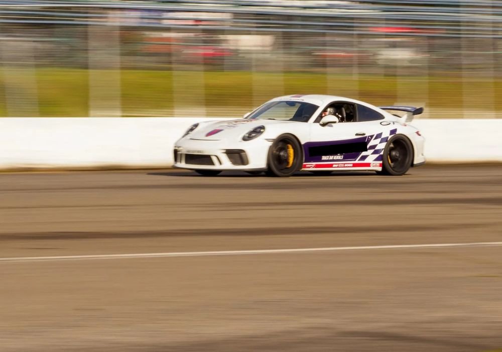 Novice Track Clinic – GT3 | Triumphant Luxury