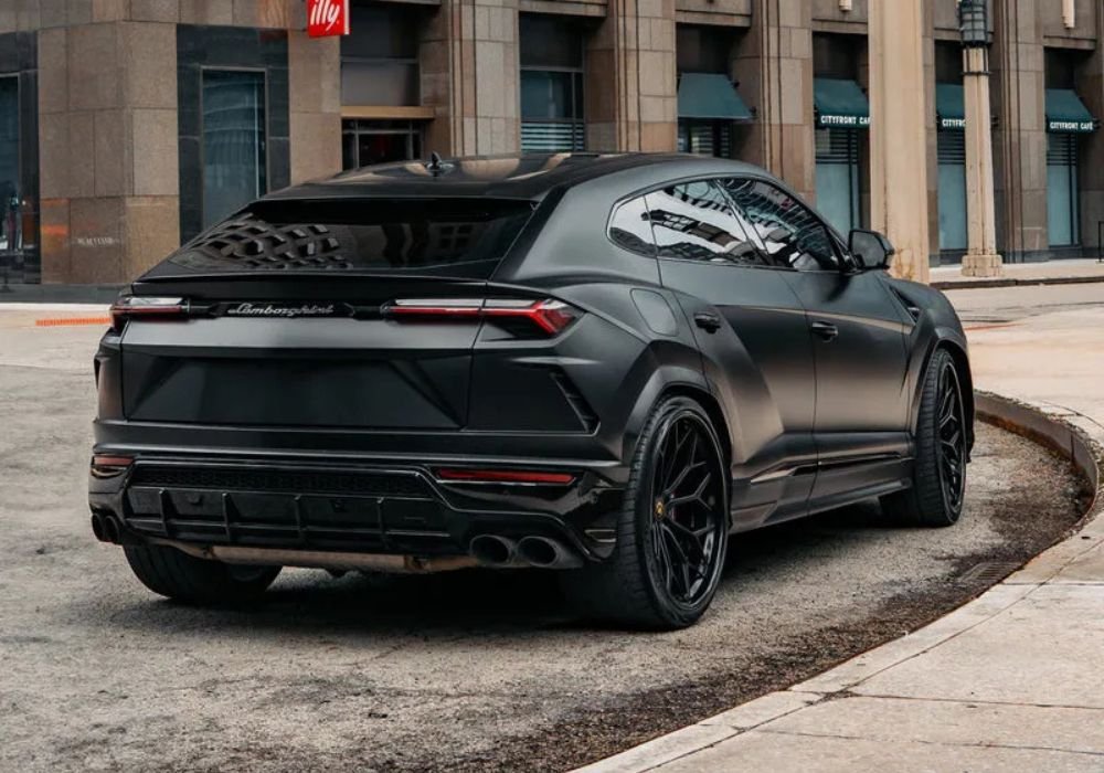Lamborghini Urus | SUV | Triumphant Luxury