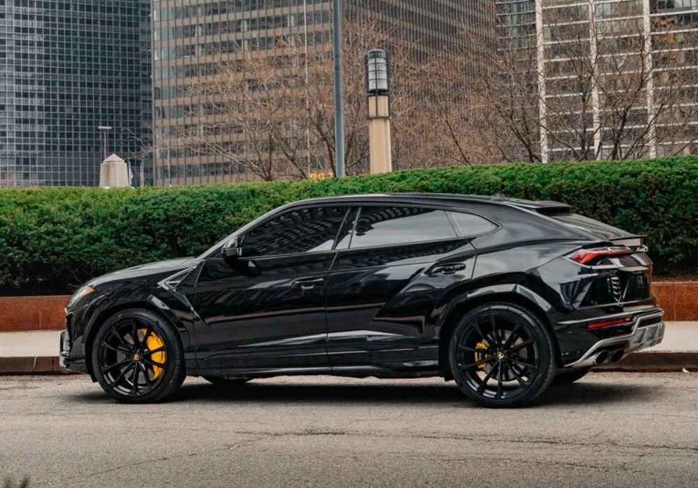 Lamborghini Urus | SUV | Triumphant Luxury