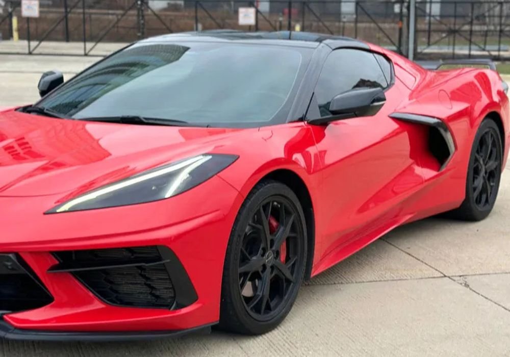 Corvette C8 | Sports Car | Triumphant Luxury