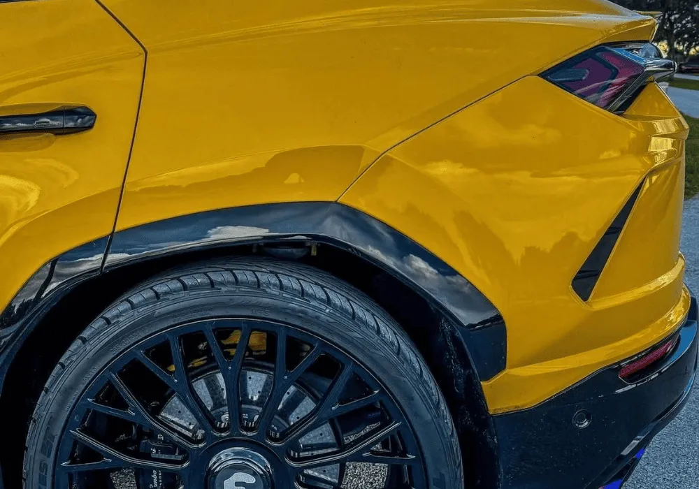 Lamborghini Urus | Exotic SUV Rental | Triumphant Luxury