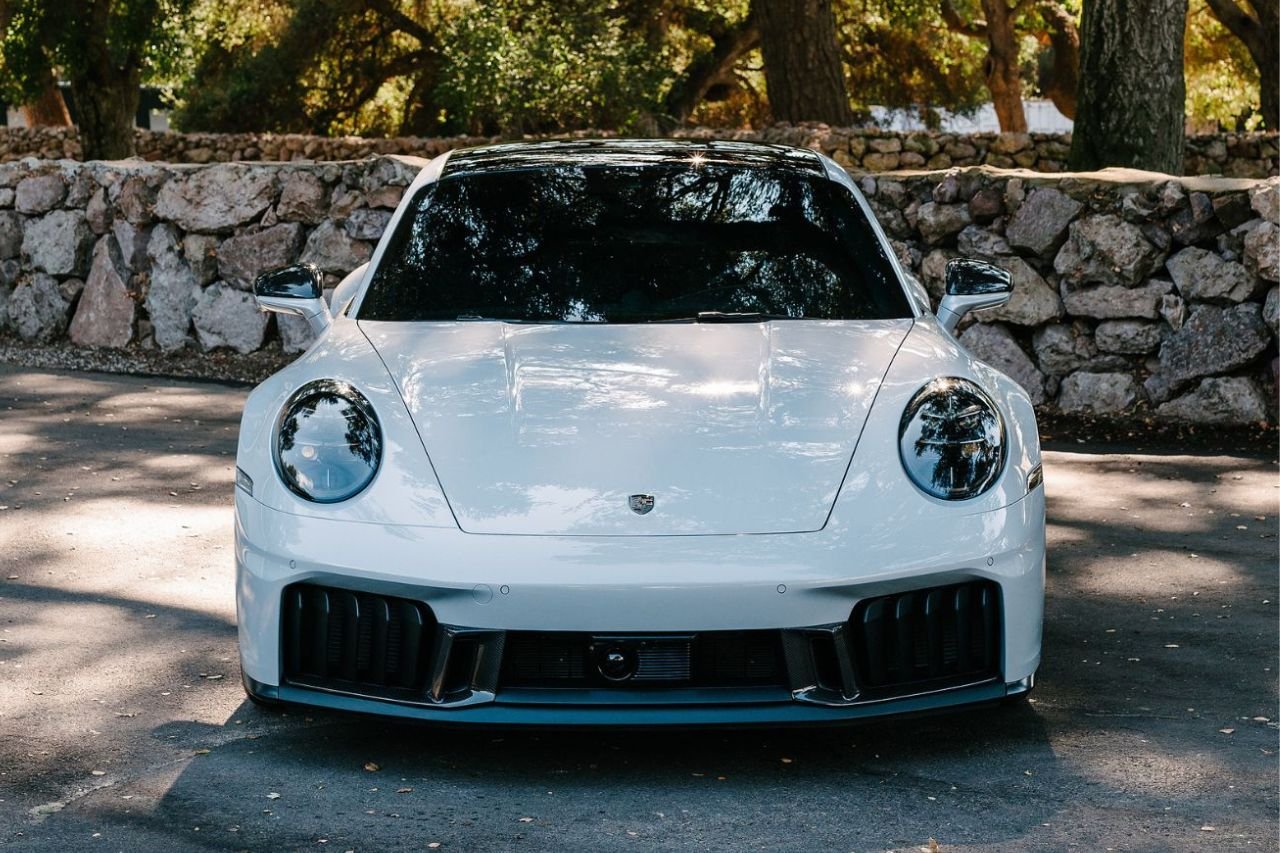 Porsche 911 Carrera 4 GTS | Triumphant Luxury Website