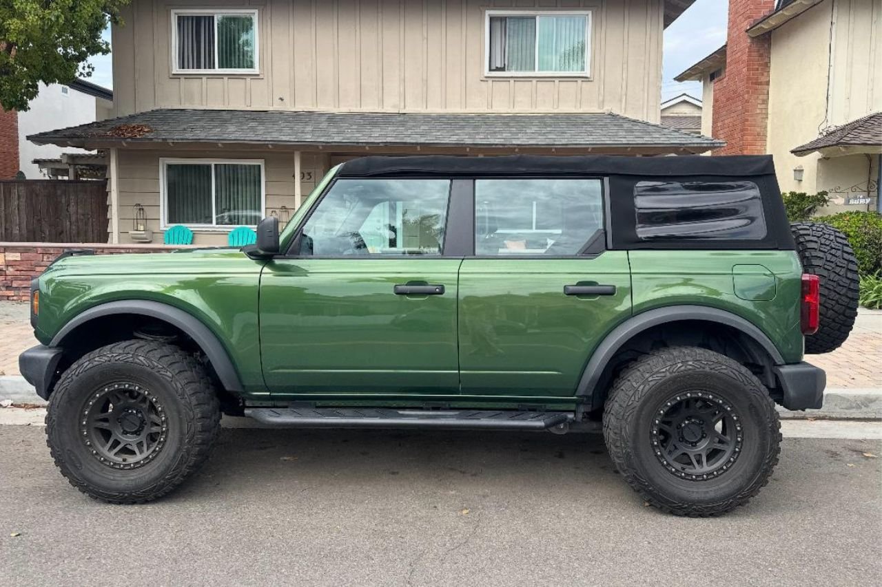 Ford Bronco 4×4 | Triumphant Luxury Website
